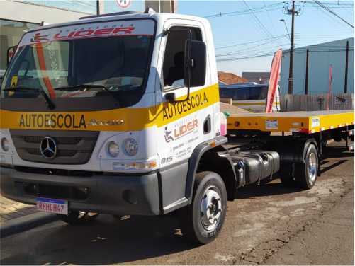 Caminhão Mercedes - Categoria E